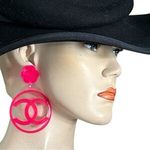 Pink Circle CC Fashion Earrings